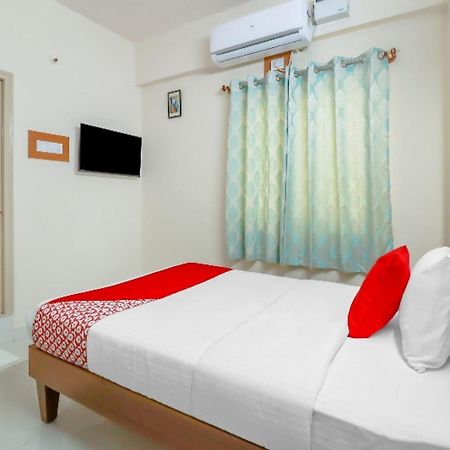 Hotel O The Host Bangalore Bagian luar foto
